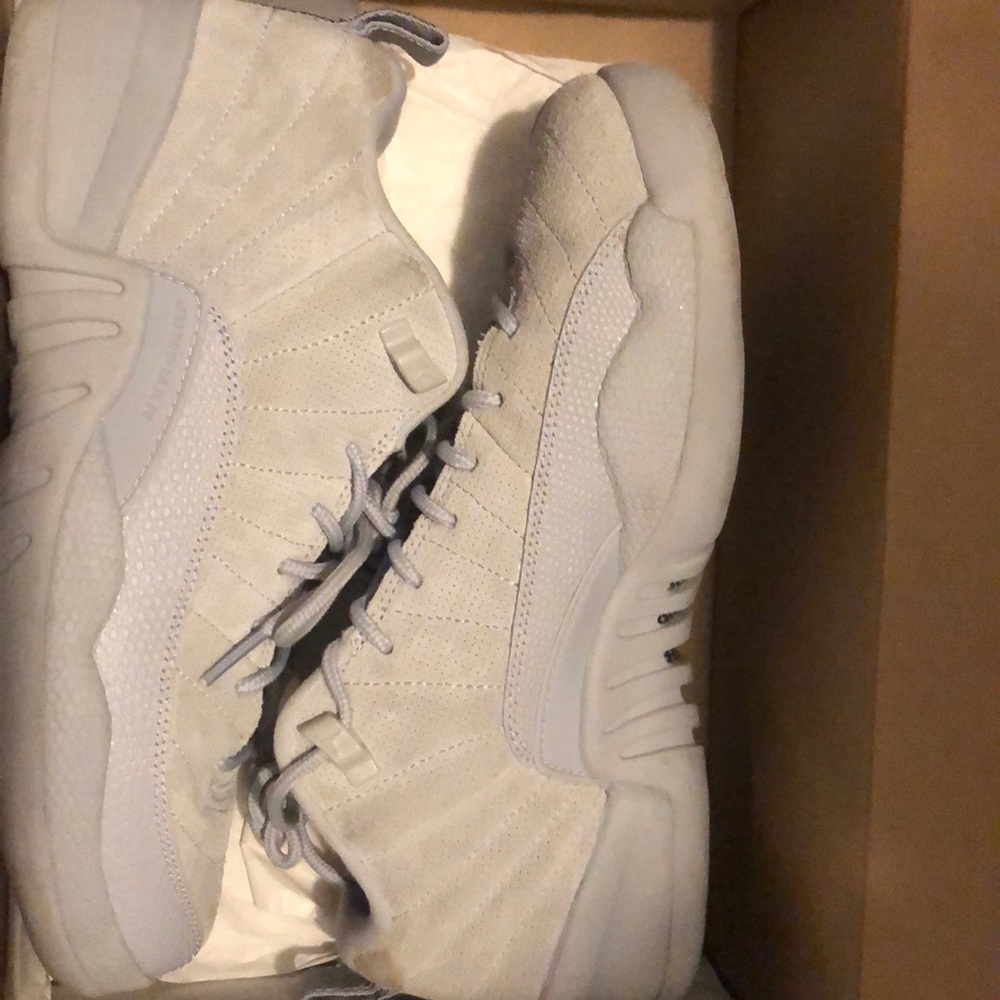 Air Jordan 12 Retro Low Bg